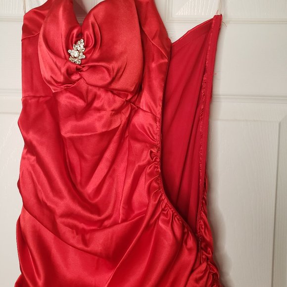 Scarlet Prom Dress - Picture 6 of 12